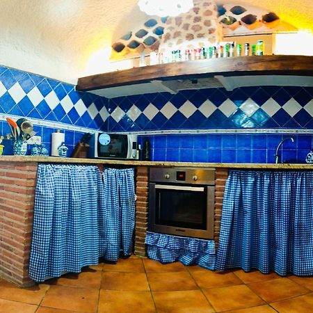 Вилла Casa Cueva The Exclusive Royal Andalusian Cave Alcudia de Guadix Экстерьер фото